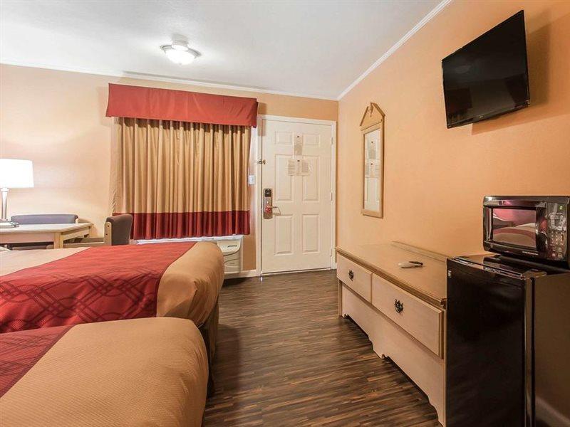 Econolodge Cornersville Extérieur photo